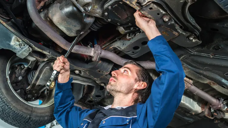 Car servicing: your complete guide | BuyaCar